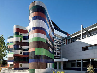 Необычные дома.FITZROY HIGH SCHOOL